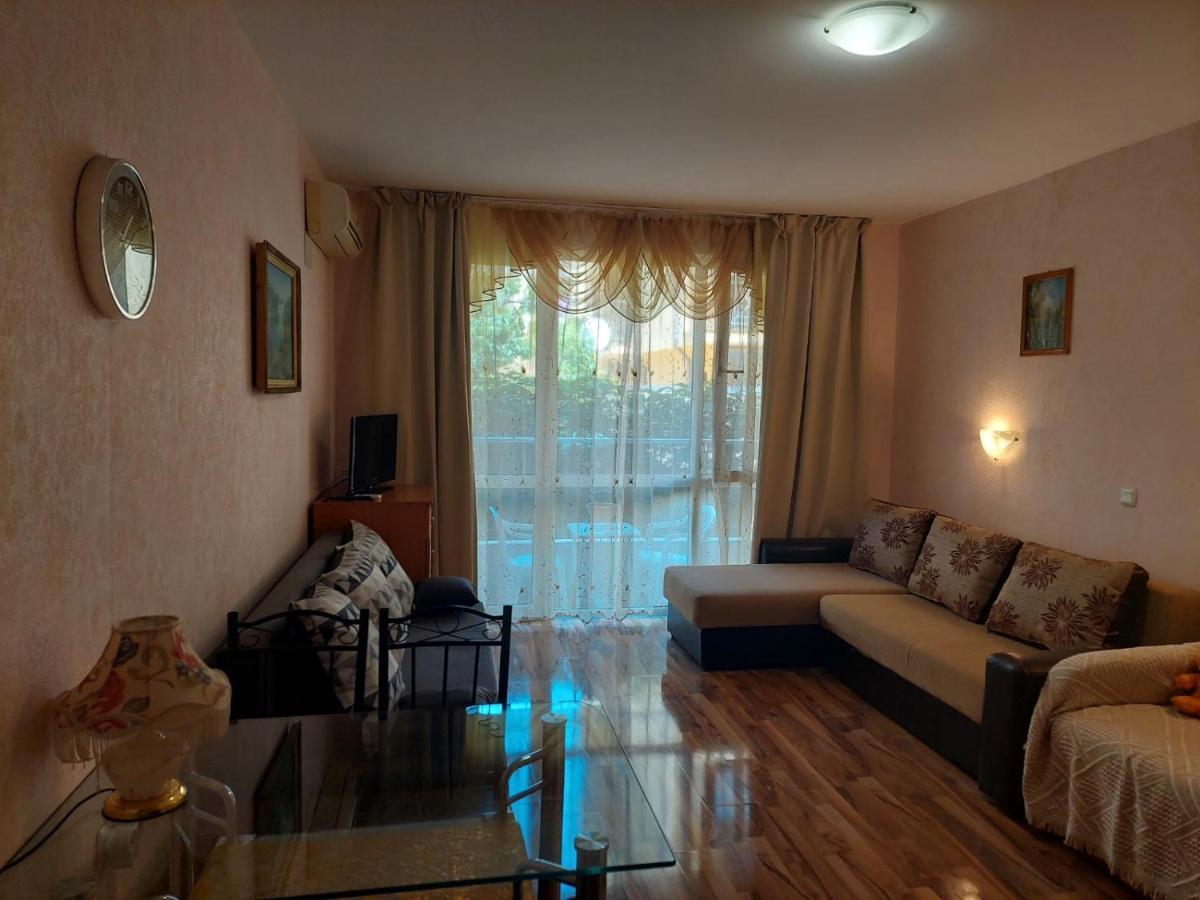 Святой Влас, Комплекс Sea Breeze Sveti Vlas Buitenkant foto